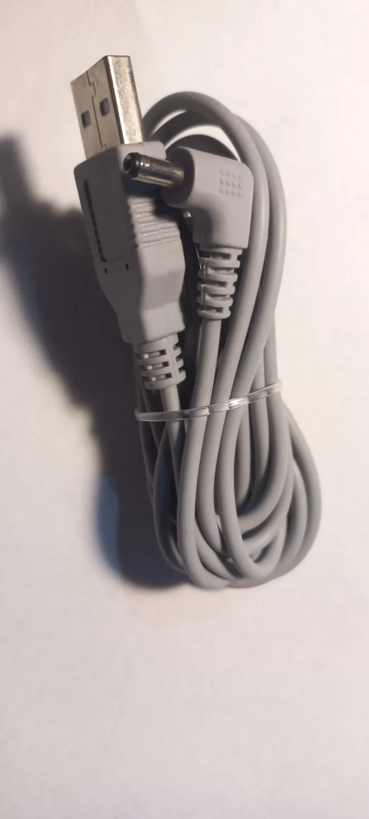 Cable USB a Pin Fino, para Cargar Parlantes 5v